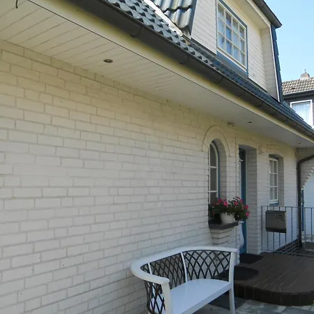 Apartment Sieck 02 Og, Halligweg *