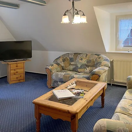 Daire Sieck 02 Og, Halligweg